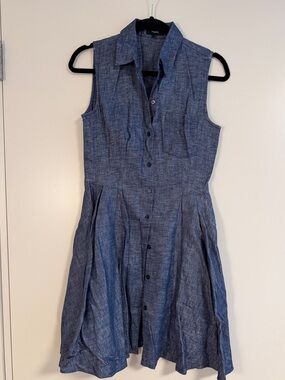 Theory Sleeveless Chambray Shirtdress in Blue size 4